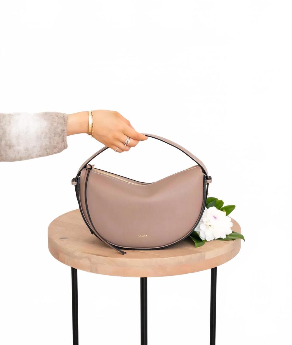 NEW AALLYN women's elara convertible leather bag in blush